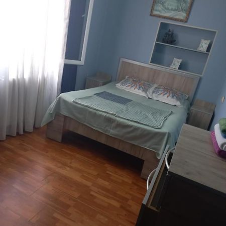 Квартира У Старого Бульвара Batumi Exterior foto